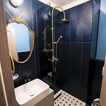 Tempus 5* بوخارست